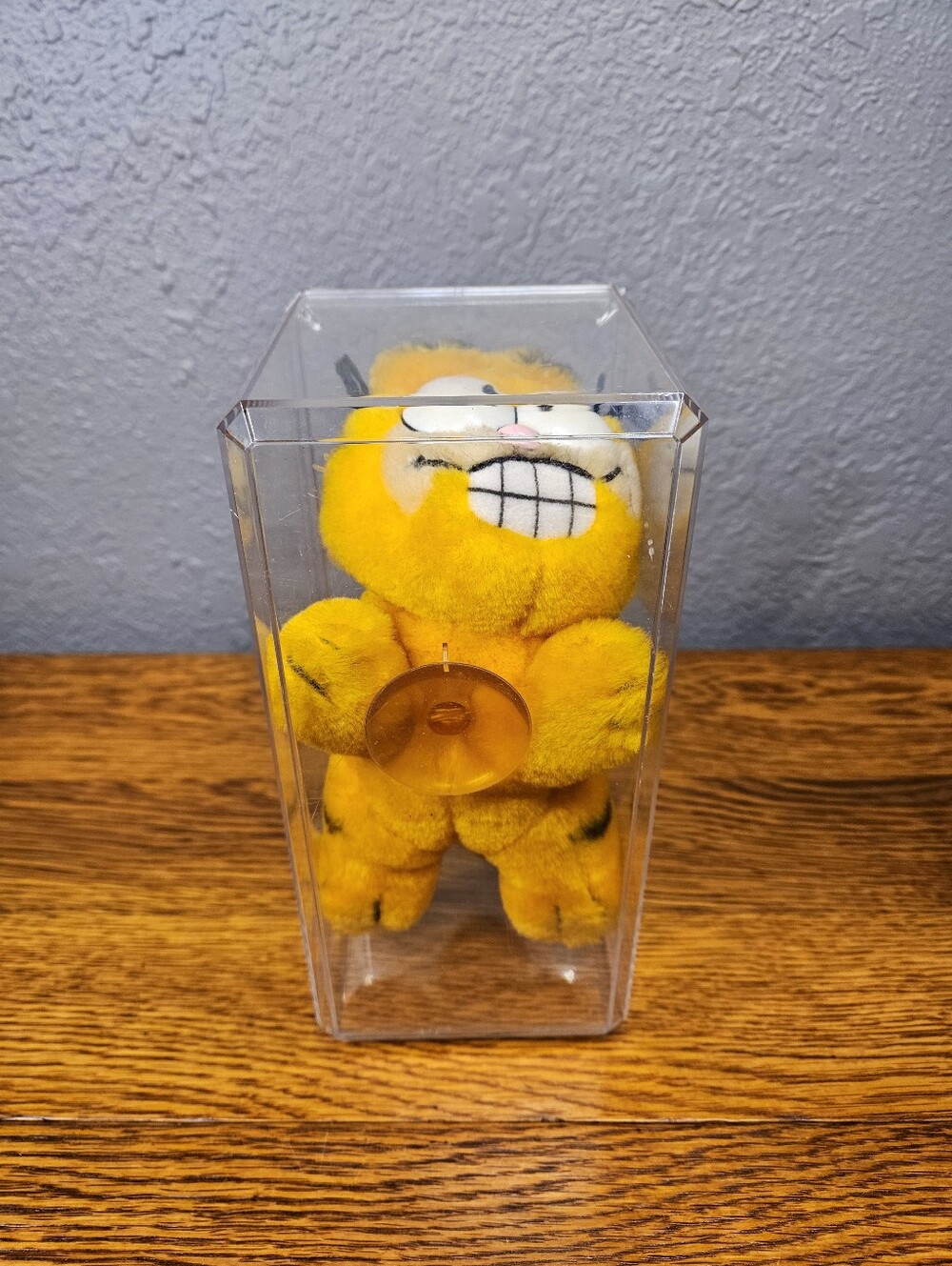 Garfield "Stuck On You" window plush - Picture 2 of 7